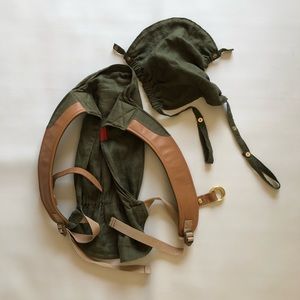 Sakura Bloom Onbuhimo Carrier Green Linen + Leather